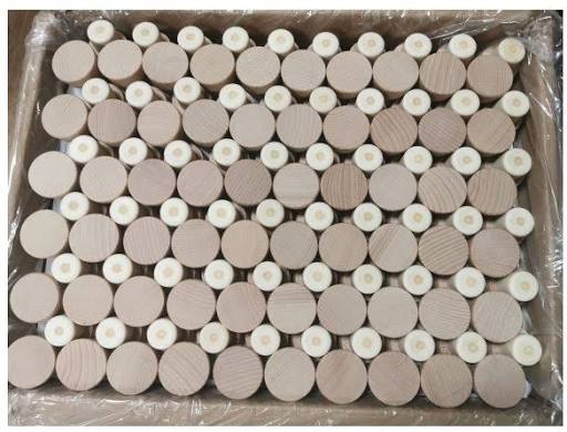 Choose the right bar-top stopper size for custom spirits bottles with bore measurement, shank fit testing, material comparison, and RFQ guidance.