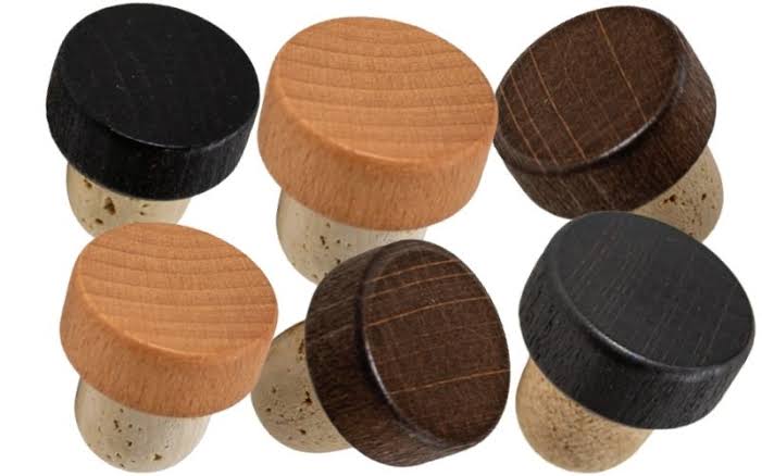 Compare cork and synthetic shanks for spirits bar-top stoppers. Learn neck fit, sealing tests, compliance checks, and quotation tips.