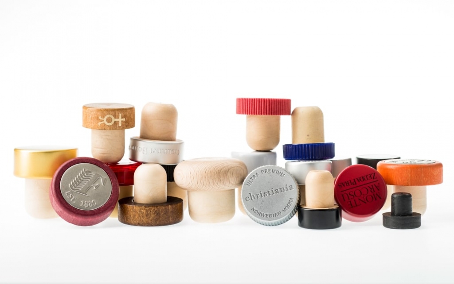 Compare bar-top stoppers for vodka bottles by shank fit, material, clear-spirit testing, decoration, compliance, and RFQ needs.