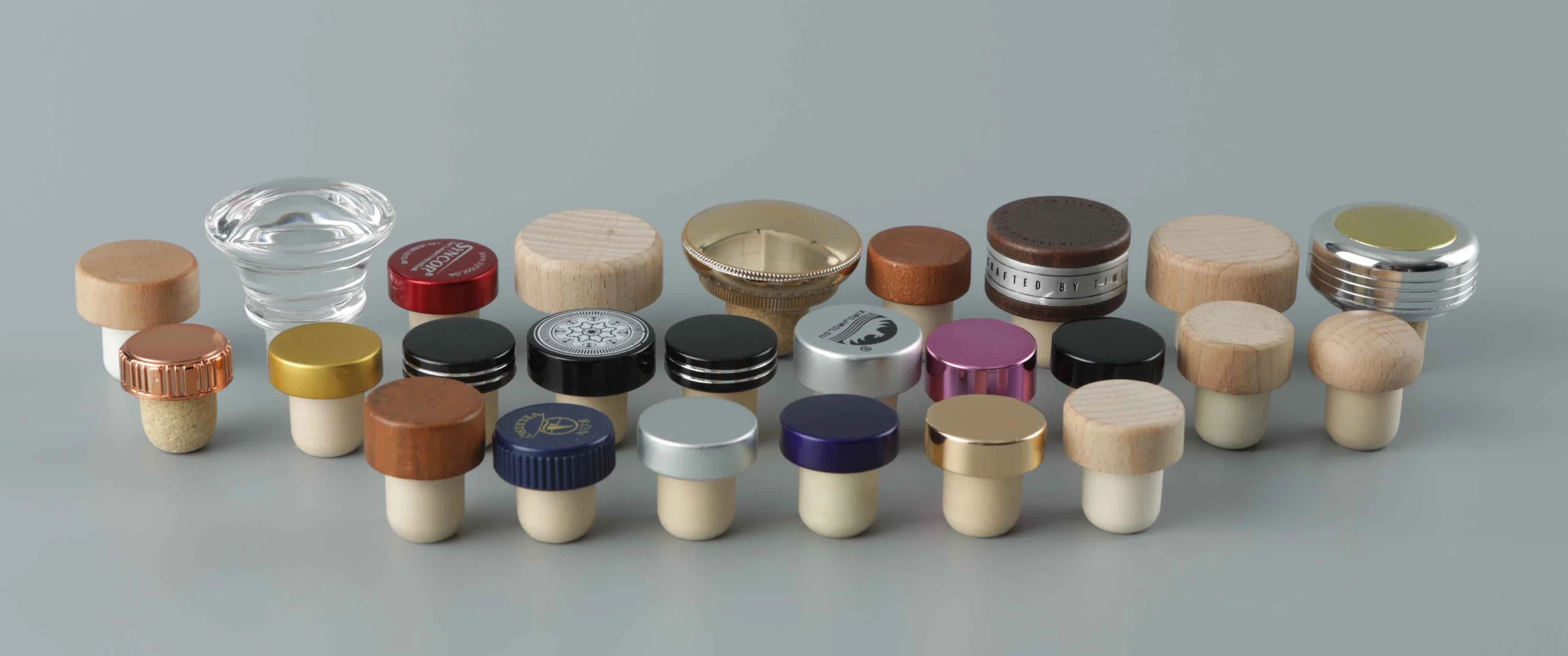 Learn how to choose the right bar-top stopper shank by size, material, fit testing, leakage control and supplier capability for spirits bottles.