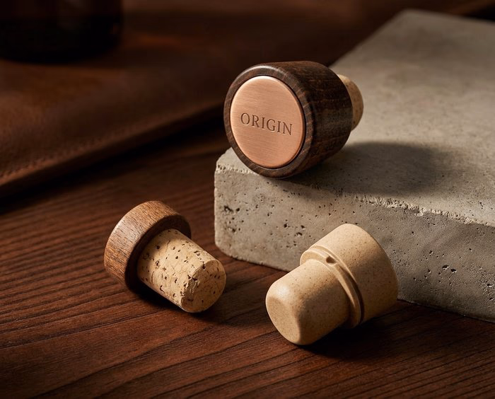 Match spirits bottle closures before filling line setup. Compare cork, screw cap and ROPP options, reduce leakage risk, and prepare samples for quotation.