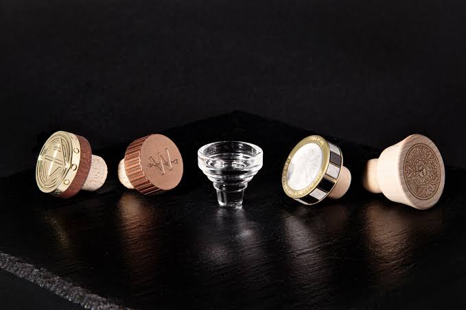 Match spirits closures with CAD drawings and bottle samples. Learn fit risks, testing steps, supplier checks, and RFQ details before bulk orders.